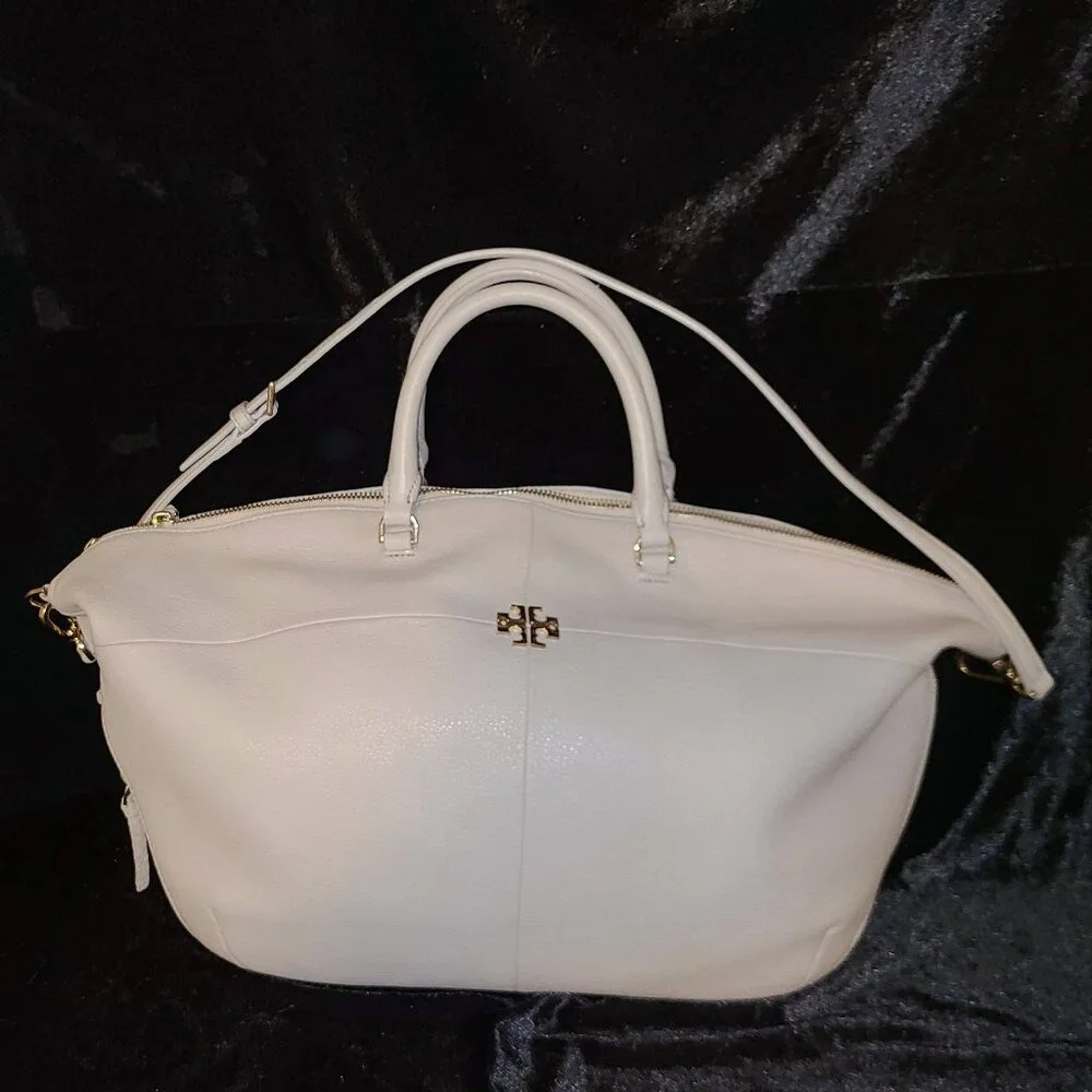 TORY BURCH Ivy Slouchy Shoulder Bag - Picture 1 of 10